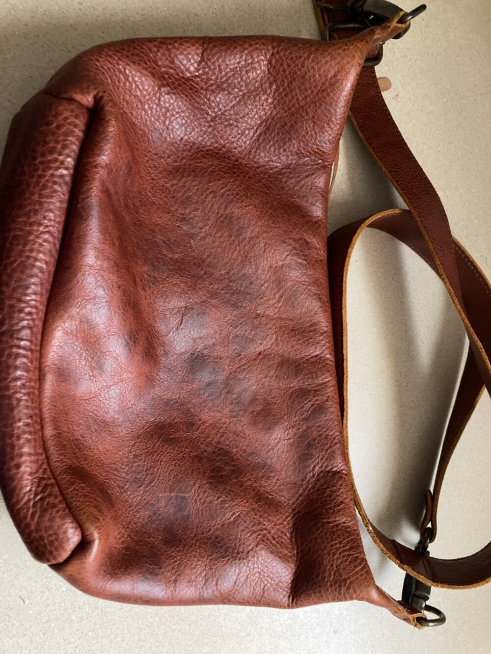 Love 41 Love41 Saddleback Leather London Sling SMALL Bull Dog Tan RARE!!! - Picture 5 of 12